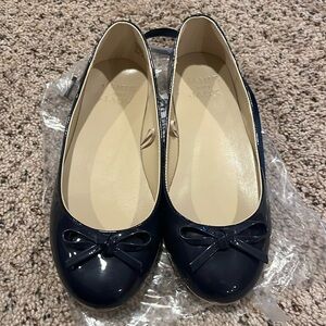 New! Janie and Jack navy patent leather bow flats for girls size 3 kids.